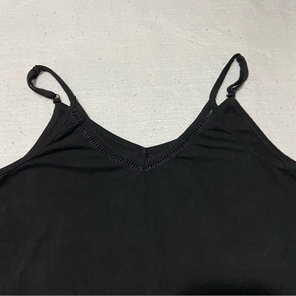Shyanne Black Camisole Top women’s small - Picture 3 of 4